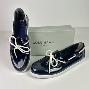 Cole Haan Women’s Boat Shoes Nantucket Camp Moc Navy & White Size 10